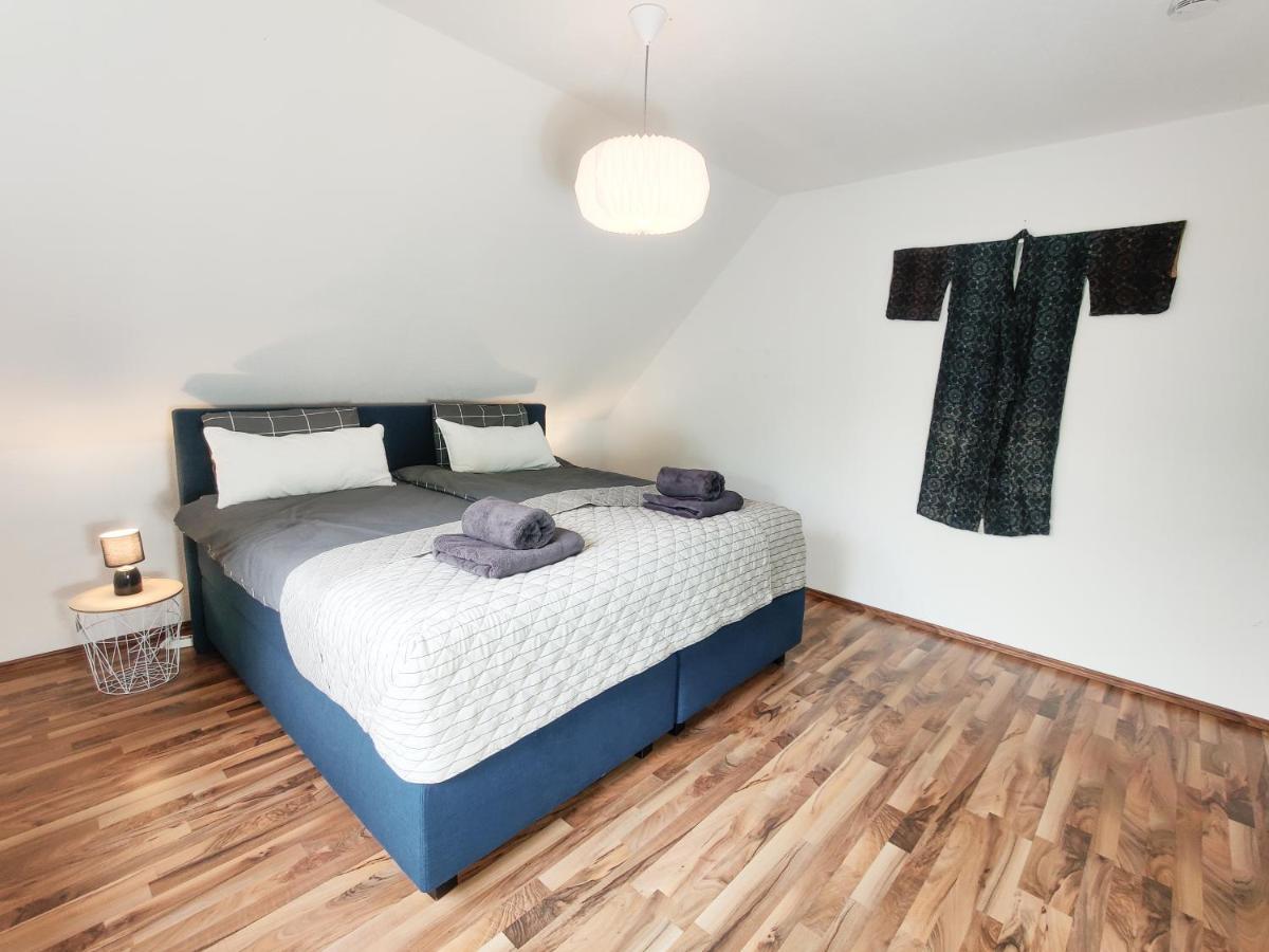 Inikama: Designer Apartment Im Gruenen - Netflix Rosengarten  Dış mekan fotoğraf